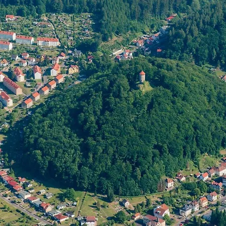 Ferienwohnungen.ruhla * ルーラ