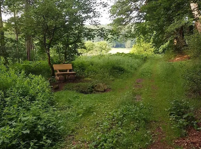 Ferienwohnungen.ruhla * ルーラ